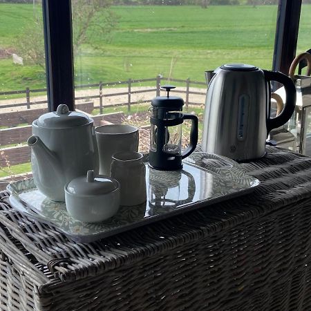 Bed and Breakfast The Barn Bishops Tachbrook Экстерьер фото